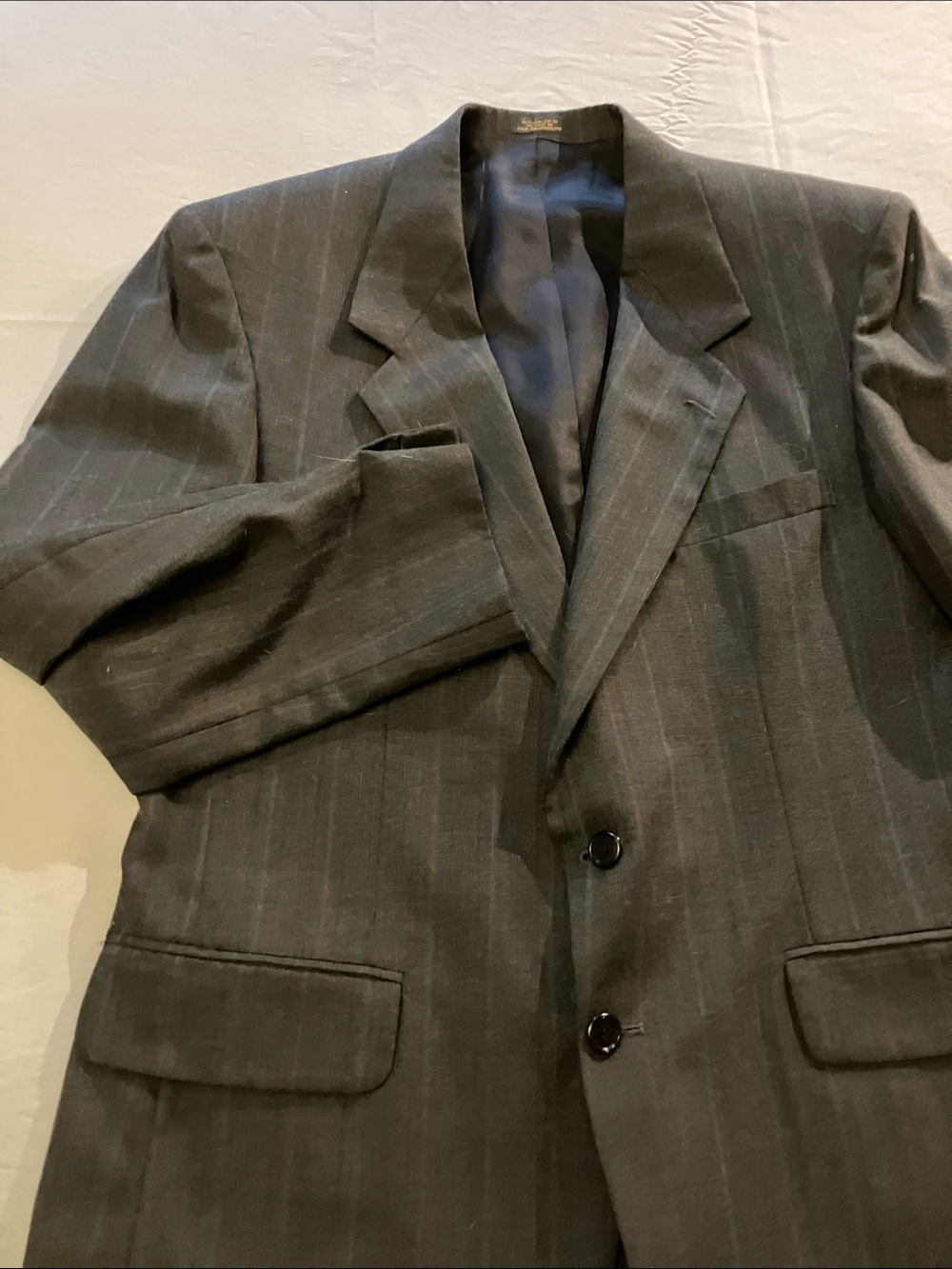 Towncraft 42R men’s suit jacket silk and wool charcoal gray with stripes - Picture 2 of 11